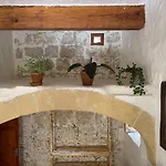 Sansun Community House ホームステイ Xewkija