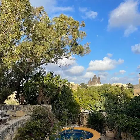 Sansun Community House * Xewkija