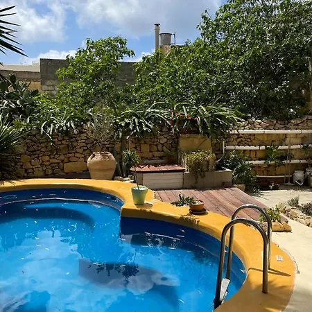 Sansun Community House Homestay Xewkija