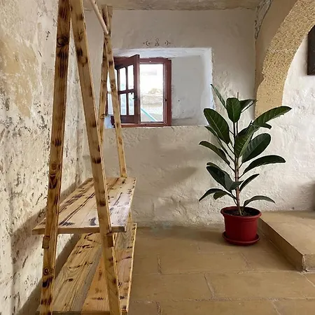 Sansun Community House