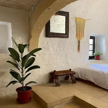 Sansun Community House *