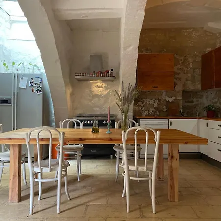 Sansun Community House Xewkija