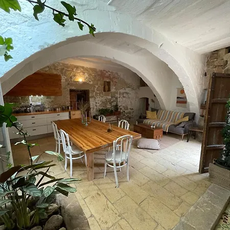 בית אירוח Sansun Community House Xewkija